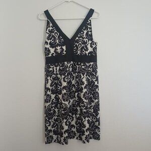 ANN TAYLOR LOFT DRESS BLACK CREAM FLORAL DOUBLE VEE SLEEVELESS LINED SIZE 6